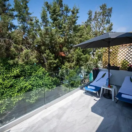 Kato 1br Near Harbour/beach/sea Apartment
