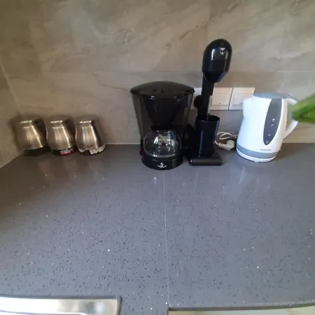 דירה Kato 1br Near Harbour/beach/sea