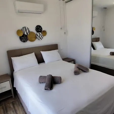 Апартаменты Kato 1br Near Harbour/beach/sea Пафос