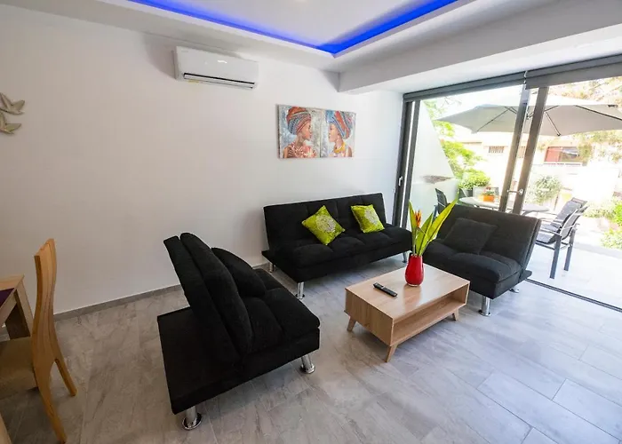 Kato 1br Near Harbour/beach/sea Apartamento