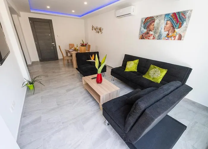 Kato 1br Near Harbour/beach/sea